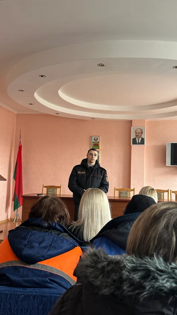 14.03.2025 года супрацоўнікі ГАУС правялі прафілактычную гутарку «Дом без гвалту»