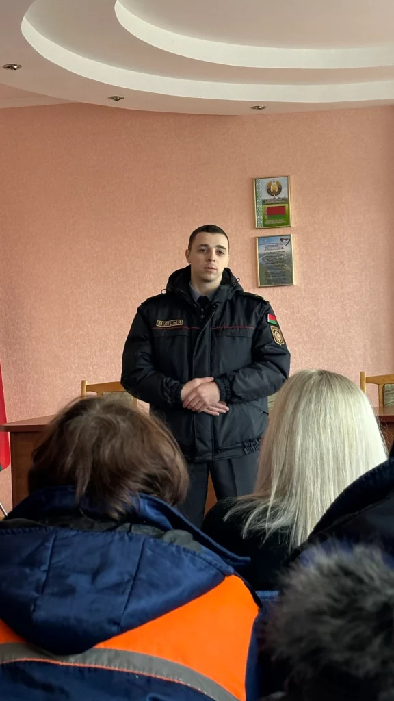 14.03.2025 года супрацоўнікі ГАУС правялі прафілактычную гутарку «Дом без гвалту»
