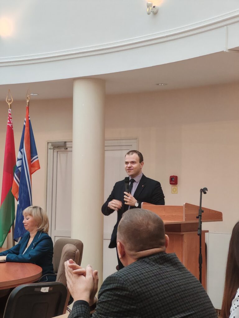 On November 28, a training session for Baranovichi trade union leaders took place at the Magistralny Sanatorium.