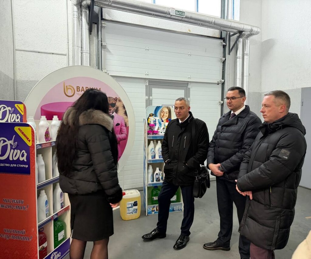 State Property Committee Chairman Vitaly Nevera met with the workforce of Barkhim OJSC.