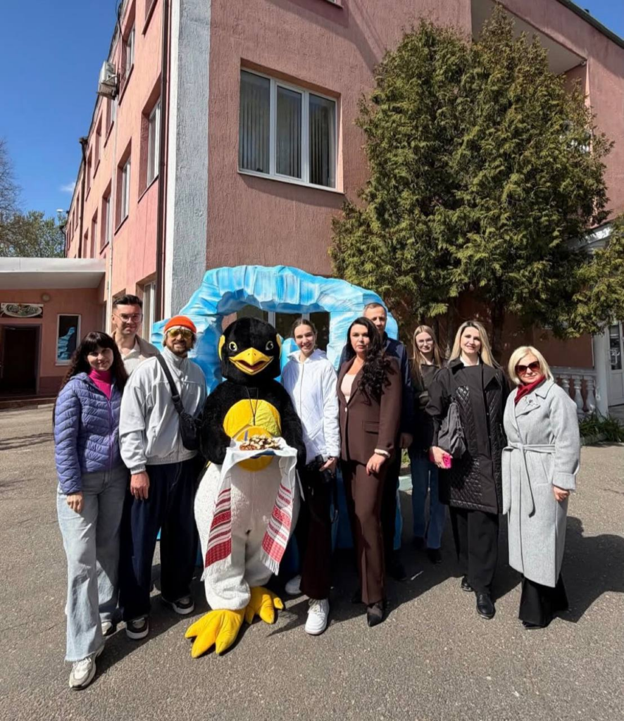 As part of the project “#1region through the eyes of bloggers”, JSC “Barkhim” visited a pool of bloggers from the Brest region.