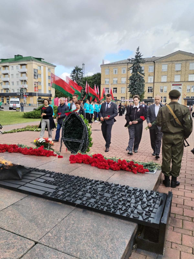 Сотрудники ОАО "Бархим" приняли участие в митинге посвященном Дню освобождения города Барановичи от немецко-фашистских захватчиков